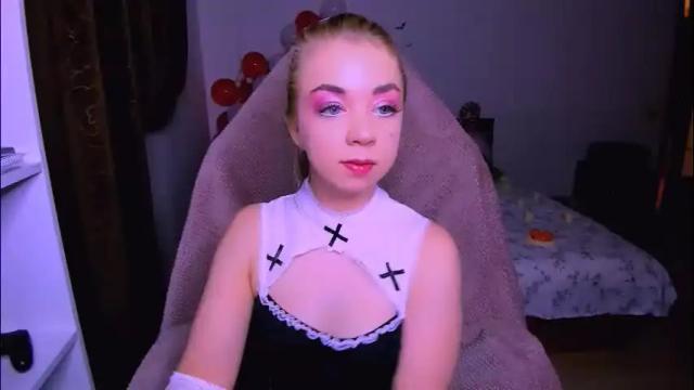 Thumbnail 2, blinkofeyess's Stream at Chaturbate, 1 month ago