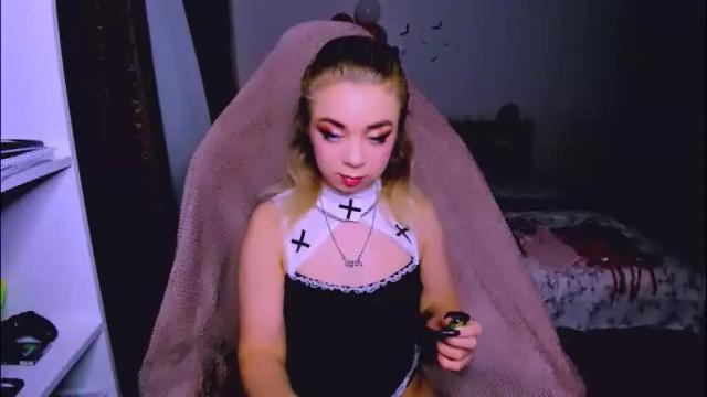 Image 3 of blinkofeyess Stream on Chaturbate on 1 month ago