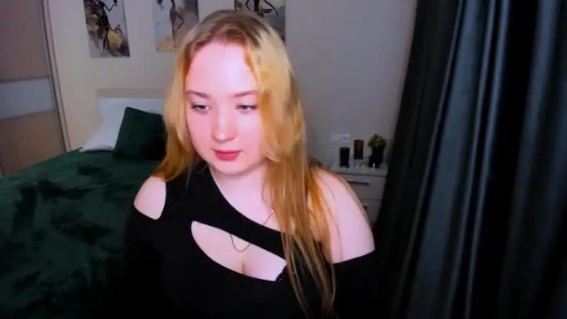 Image 7 of blissforyouu Stream on Chaturbate on 13 months ago
