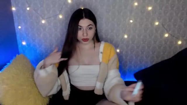 Image 4 of blodiri Stream on Chaturbate on 17 months ago