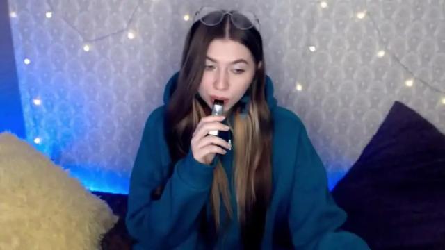 Image 6 of blodiri Stream on Chaturbate on 16 months ago