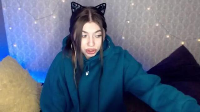 Image 2 of blodiri Stream on Chaturbate on 16 months ago