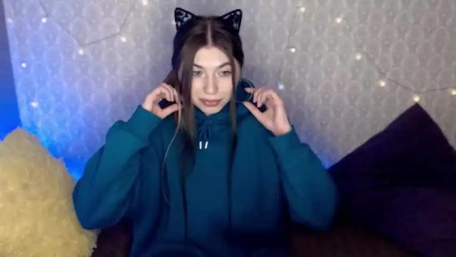 Image 3 of blodiri Stream on Chaturbate on 16 months ago