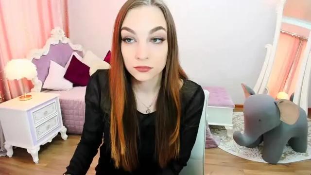 Image 6 of blominglotus Stream on Chaturbate on 15 months ago