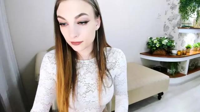 Image 12 of blominglotus Stream on Chaturbate on 13 months ago