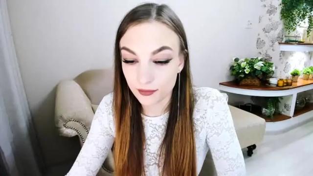 Image 2 of blominglotus Stream on Chaturbate on 13 months ago