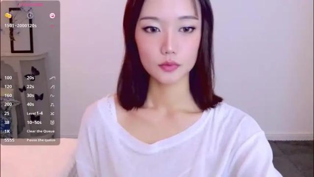 Image 2 of blon_kater Stream on Chaturbate on 25 days ago