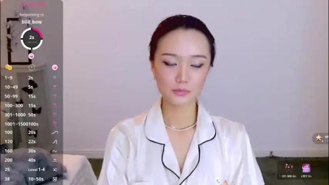 Image 2 of blon_kater Stream on Chaturbate on 19 days ago