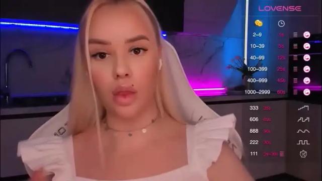 Thumbnail 1, blond_diamond's Stream at Chaturbate, 1 month ago