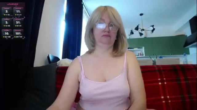 Thumbnail 2, blond_woman's Stream at Chaturbate, 2 months ago
