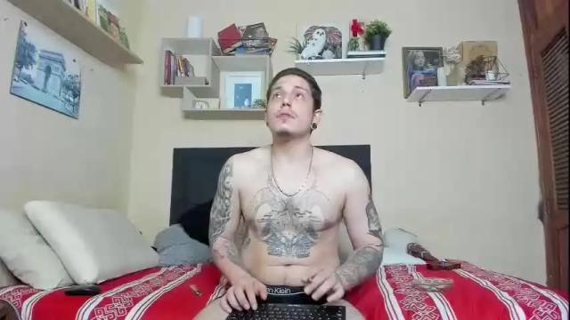 Image 10 of blondandtattooface Stream on Chaturbate on 1 month ago