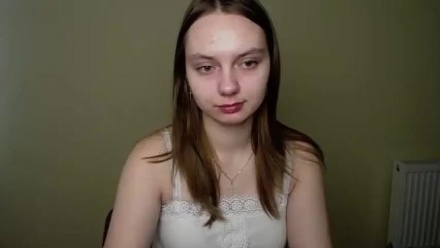 Image 3 of blonde_dream9 Stream on Chaturbate on 14 months ago