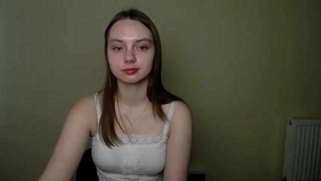 Image 8 of blonde_dream9 Stream on Chaturbate on 14 months ago
