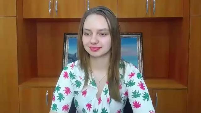 Image 11 of blonde_dream9 Stream on Chaturbate on 14 months ago