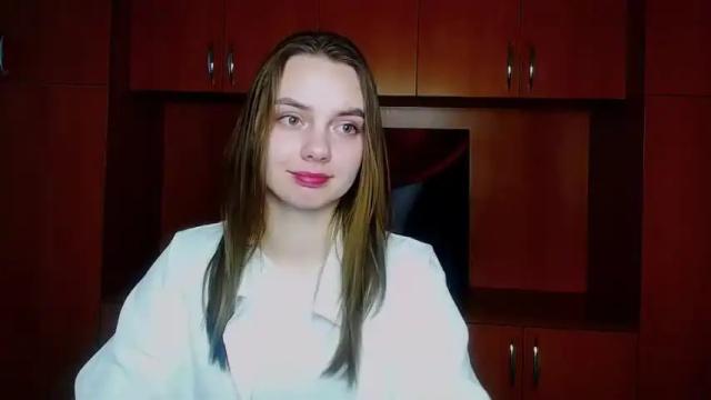 Image 6 of blonde_dream9 Stream on Chaturbate on 14 months ago