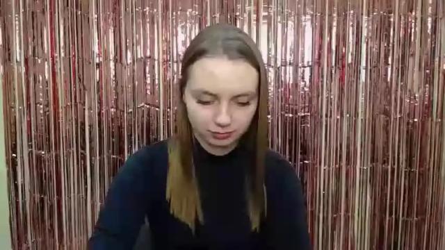 Image 12 of blonde_dream9 Stream on Chaturbate on 13 months ago