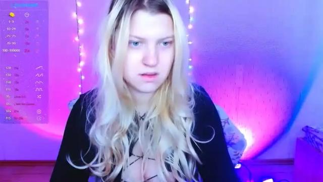 Thumbnail 1, blonde_lovely's Stream at Chaturbate, 17 months ago