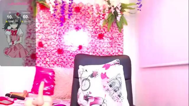 Image 4 of blonde_squirt_ Stream on Chaturbate on 2 months ago