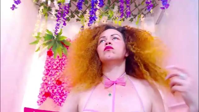 Image 2 of blonde_squirt_ Stream on Chaturbate on 24 days ago