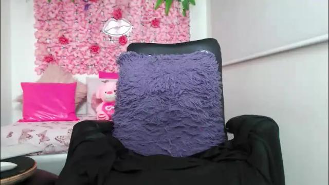 Image 4 of blonde_squirt_ Stream on Chaturbate on 1 month ago