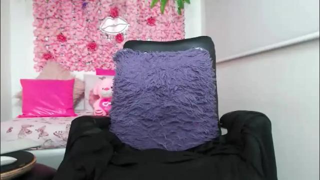 Image 6 of blonde_squirt_ Stream on Chaturbate on 1 month ago