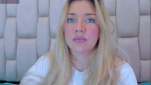 Image 7 of blonde_teacher1 Stream on Chaturbate on 1 month ago