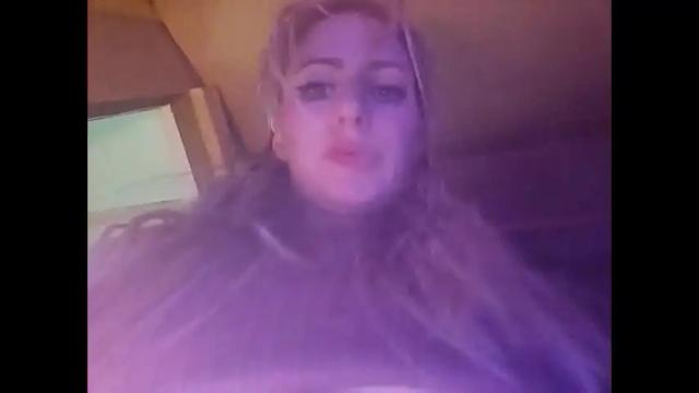 Image 10 of blondebellaaa3 Stream on Chaturbate on 9 days ago