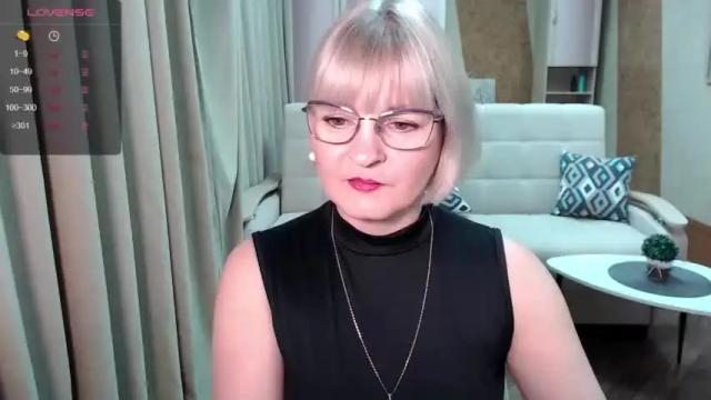 Thumbnail 1, blondebrilliant's Stream at Chaturbate, 14 months ago