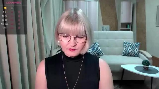 Thumbnail 3, blondebrilliant's Stream at Chaturbate, 14 months ago