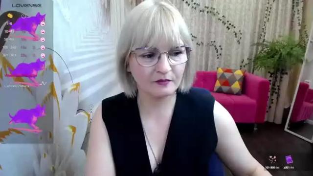 Thumbnail 1, blondebrilliant's Stream at Chaturbate, 13 months ago