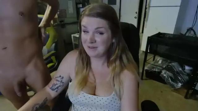Image 8 of blondedahliamurd3r Stream on Chaturbate on 28 months ago