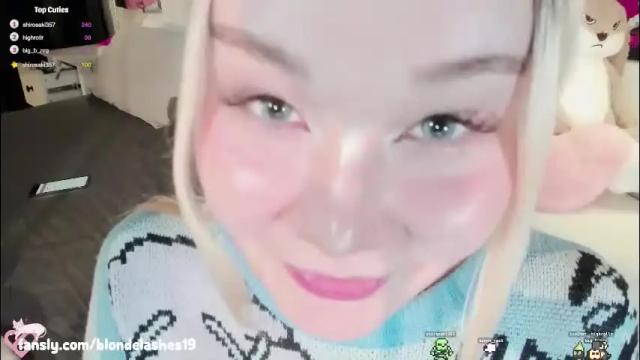 Image 6 of blondelashes19 Stream on Chaturbate on 2 months ago