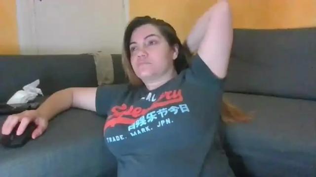 Image 11 of blondelove30 Stream on Chaturbate on 18 months ago