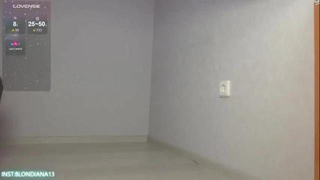 Image 12 of blondiana Stream on Chaturbate on 1 month ago