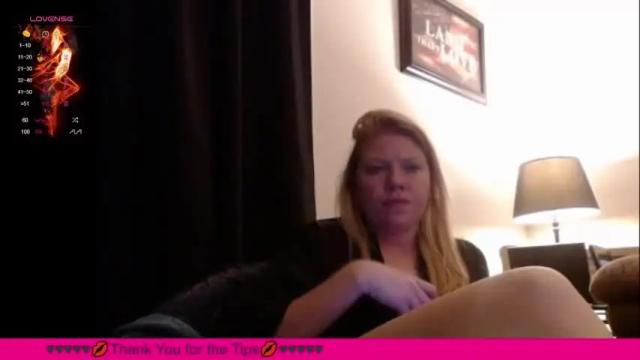 Image 12 of blondie86angel Stream on Chaturbate on 14 months ago