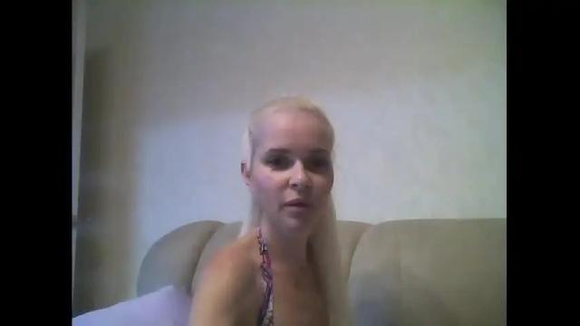 Image 12 of blondie_swan Stream on Chaturbate on 21 months ago