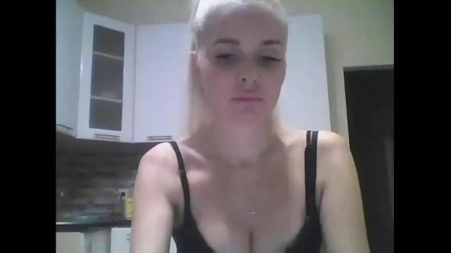 Thumbnail 3, blondie_swan's Stream at Chaturbate, 20 months ago