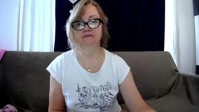 Thumbnail 1, blondwoman's Stream at Chaturbate, 13 months ago
