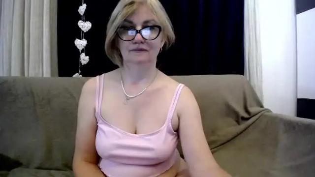 Thumbnail 3, blondwoman's Stream at Chaturbate, 13 months ago