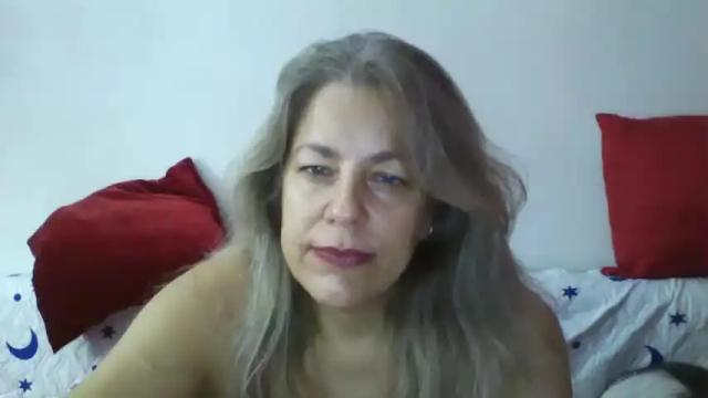 Image 4 of blondyblueeyes Stream on Chaturbate on 16 months ago