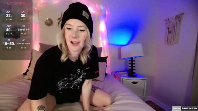 Image 12 of blondybo Stream on Chaturbate on 14 months ago