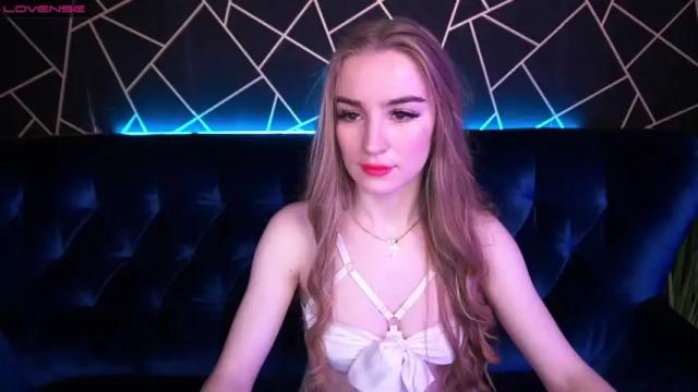 Thumbnail 1, blondyluxx's Stream at Chaturbate, 18 months ago