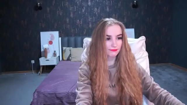 Image 4 of blondyluxx Stream on Chaturbate on 18 months ago