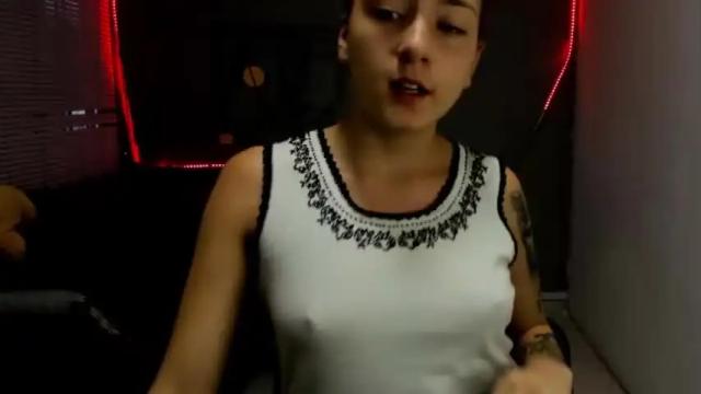 Image 10 of blondyparker777 Stream on Chaturbate on 13 months ago