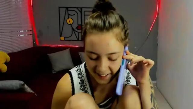Image 11 of blondyparker777 Stream on Chaturbate on 13 months ago