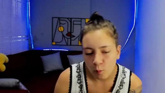 Image 6 of blondyparker777 Stream on Chaturbate on 13 months ago
