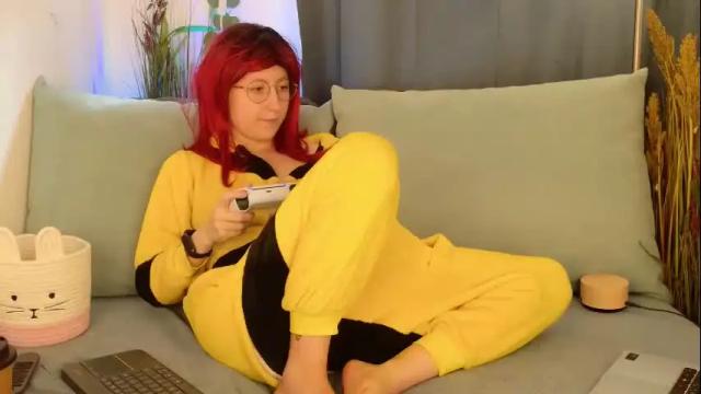 Image 8 of bloom_fairy Stream on Chaturbate on 23 days ago