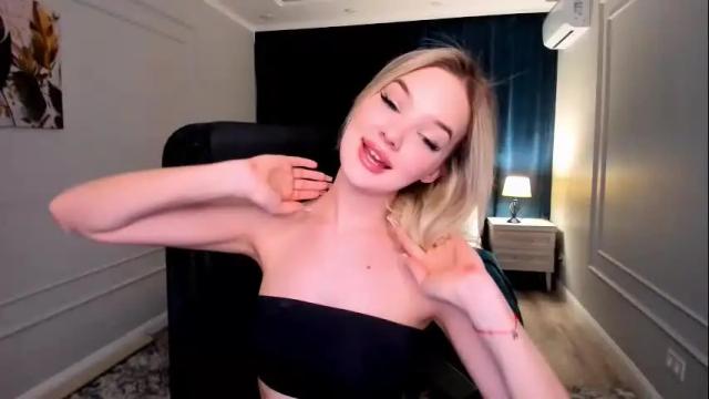 Thumbnail 2, bloomingheart's Stream at Chaturbate, 1 month ago