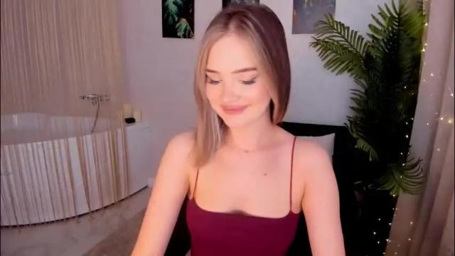 Thumbnail 2, bloomingheart's Stream at Chaturbate, 2 months ago