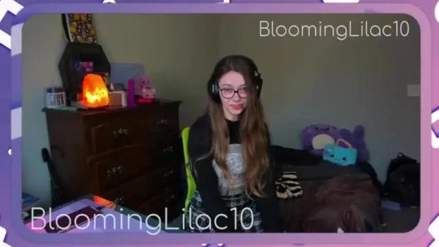 Image 10 of bloominglilac10 Stream on Chaturbate on 15 months ago